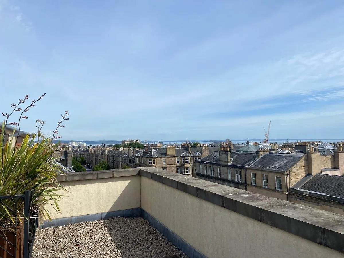 Brunswick St Apartment Edinburgh
